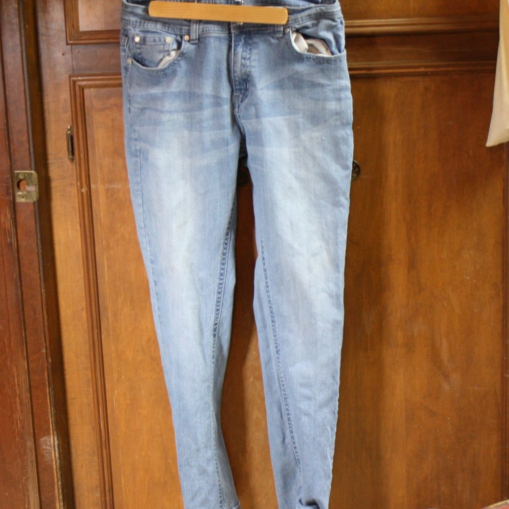 Nuture mid rise jeans